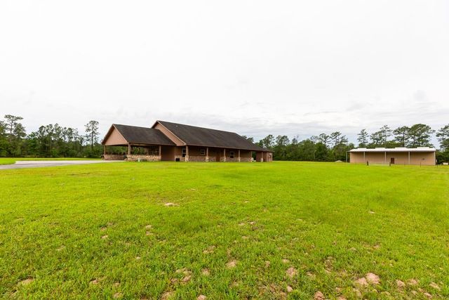 114 Holmes Road, Lumberton, TX 77657