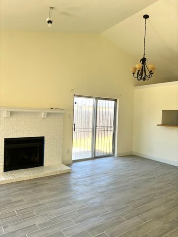 380 Ancestry Lane, Dallas, TX 75217
