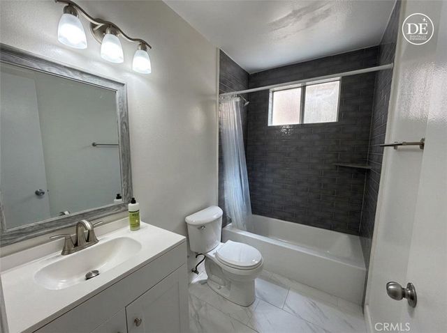 4358 Mammoth Avenue 10, Sherman Oaks, CA 91423