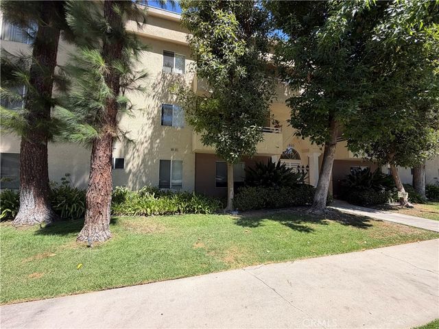 4358 Mammoth Avenue 10, Sherman Oaks, CA 91423