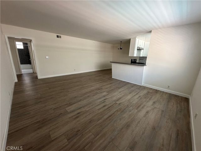 4358 Mammoth Avenue 10, Sherman Oaks, CA 91423