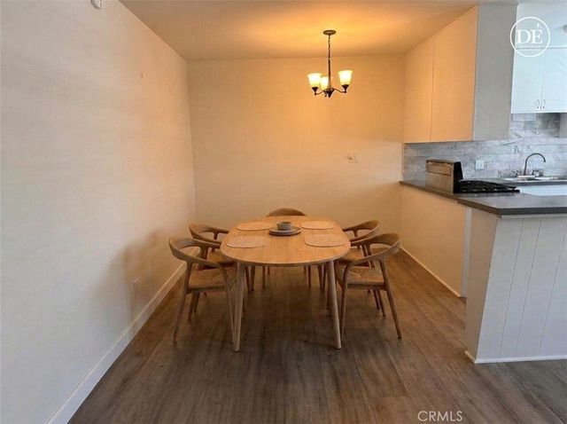 4358 Mammoth Avenue 10, Sherman Oaks, CA 91423