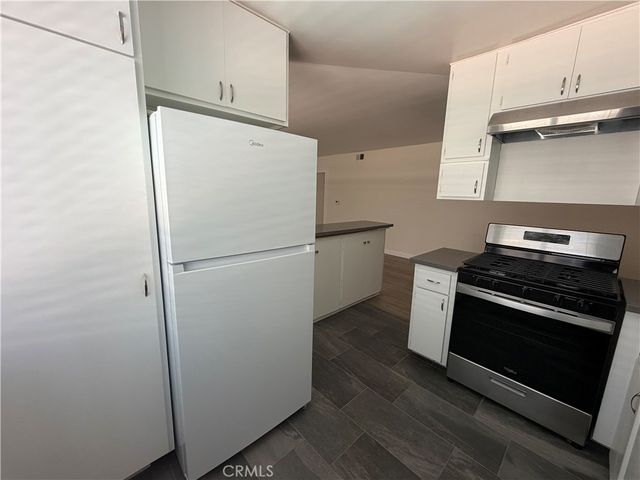 4358 Mammoth Avenue 10, Sherman Oaks, CA 91423
