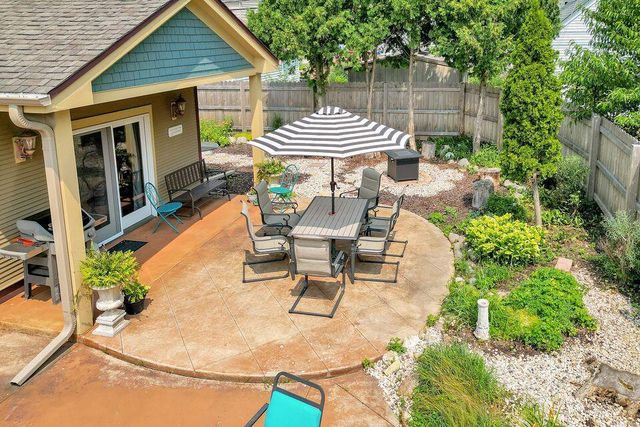 162 Wilson AVENUE, West Bend, WI 53090