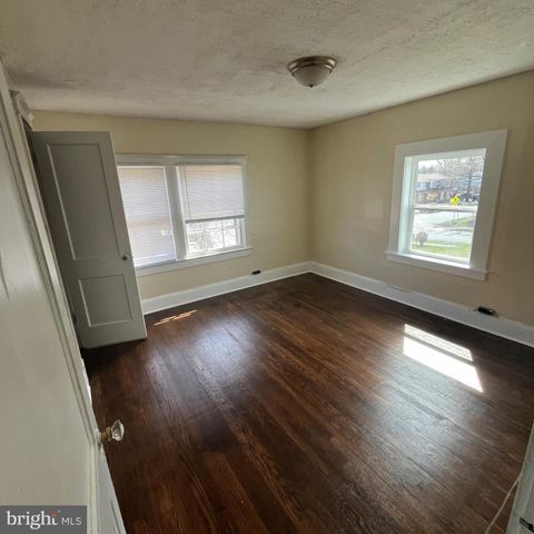 609 SMITHFIELD AVE, Winchester, VA 22601