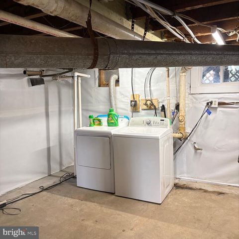 609 SMITHFIELD AVE, Winchester, VA 22601
