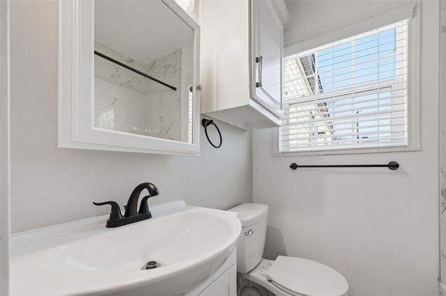 1654 Hansboro Avenue, Dallas, TX 75224