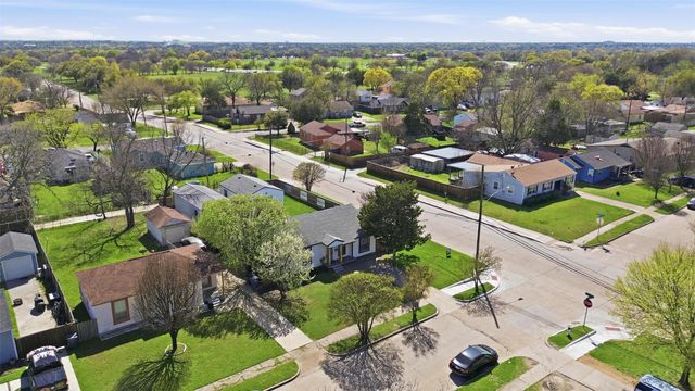 1654 Hansboro Avenue, Dallas, TX 75224