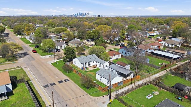 1654 Hansboro Avenue, Dallas, TX 75224