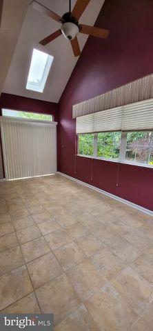 15 SWEETWATER DR, Little Egg Harbor Twp, NJ 08087