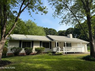 10733 Bell Valley Drive, Knoxville, TN 37934