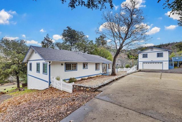 17009 Iron Springs Rd, Julian, CA 92036