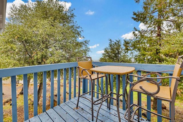 17009 Iron Springs Rd, Julian, CA 92036