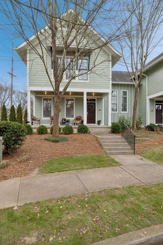 254 Cherokee Station Dr, Nashville, TN 37209