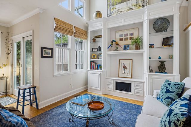 254 Cherokee Station Dr, Nashville, TN 37209