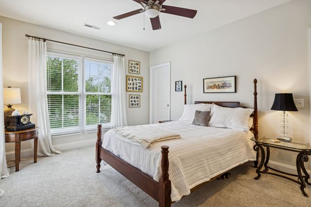 254 Cherokee Station Dr, Nashville, TN 37209