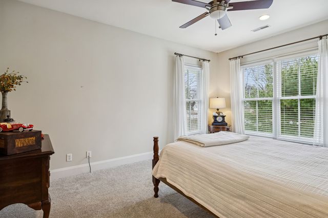 254 Cherokee Station Dr, Nashville, TN 37209