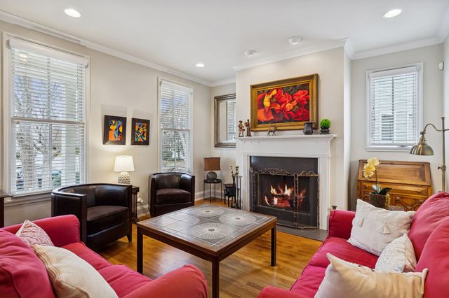 254 Cherokee Station Dr, Nashville, TN 37209