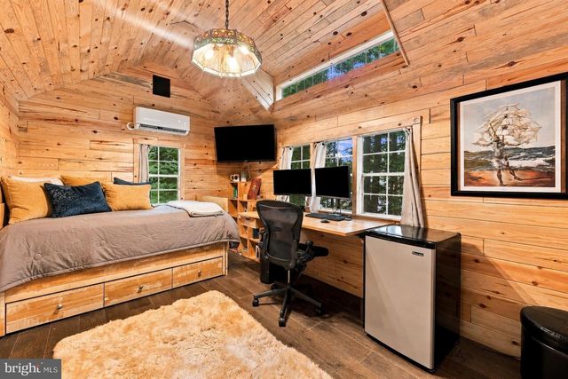 371 LAKE CAROLINE DR, Ruther Glen, VA 22546