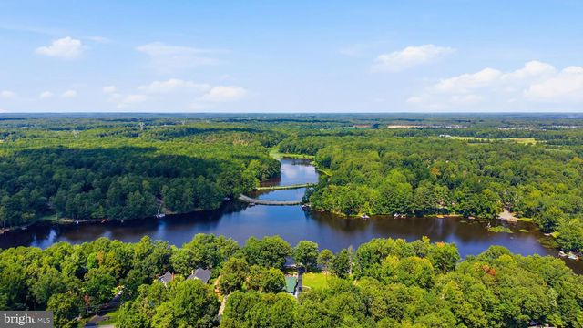 371 LAKE CAROLINE DR, Ruther Glen, VA 22546