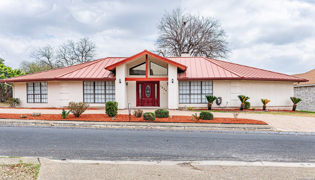 7306 Hidden Hills N, San Antonio, TX 78244