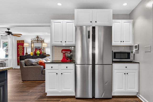 13 Sunrise Ln, Fayetteville, TN 37334