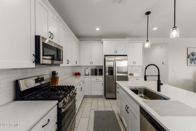 2667 N 195TH Drive, Buckeye, AZ 85396