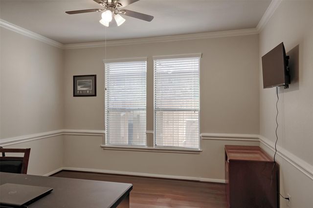 102 Piney Pathway, Magnolia, TX 77354