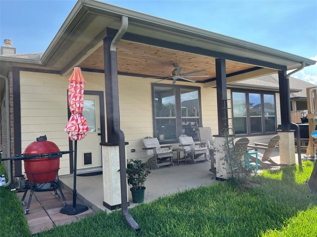 102 Piney Pathway, Magnolia, TX 77354