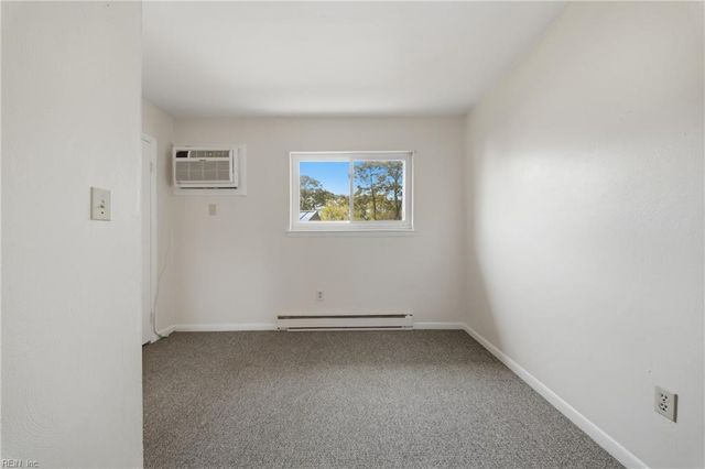 9563 15th Bay ST, Norfolk, VA 23518