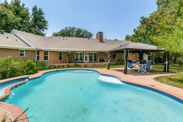 4601 Holiday Lane E, North Richland Hills, TX 76180