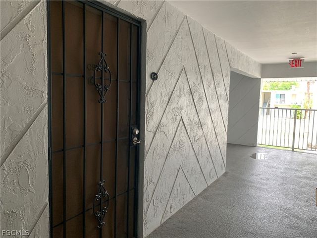 1849 Maravilla AVE C9, Fort Myers, FL 33901