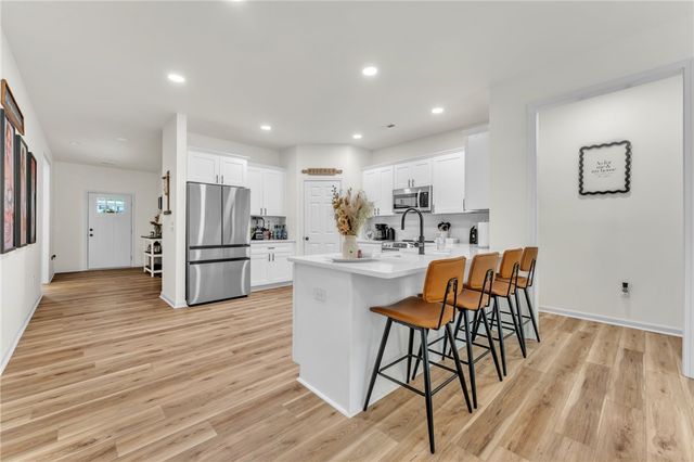404 Burrell Street, Pendleton, SC 29670