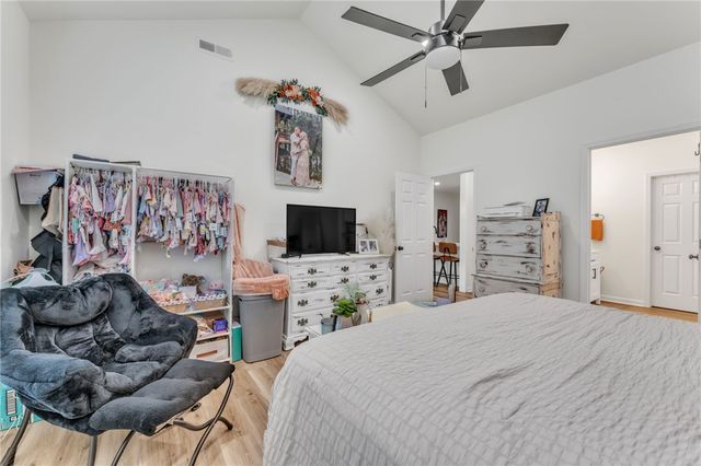 404 Burrell Street, Pendleton, SC 29670