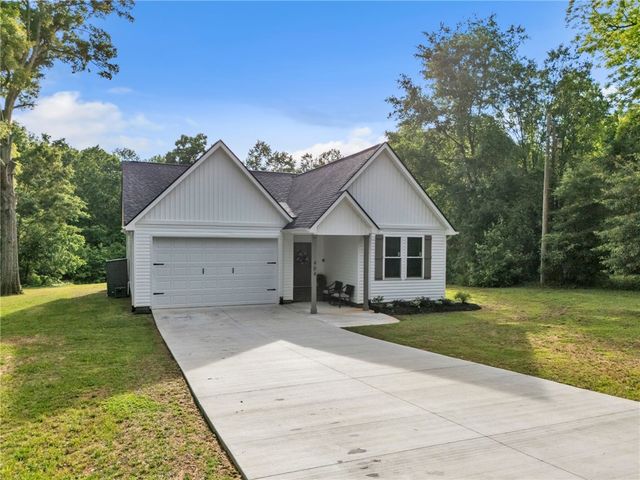 404 Burrell Street, Pendleton, SC 29670