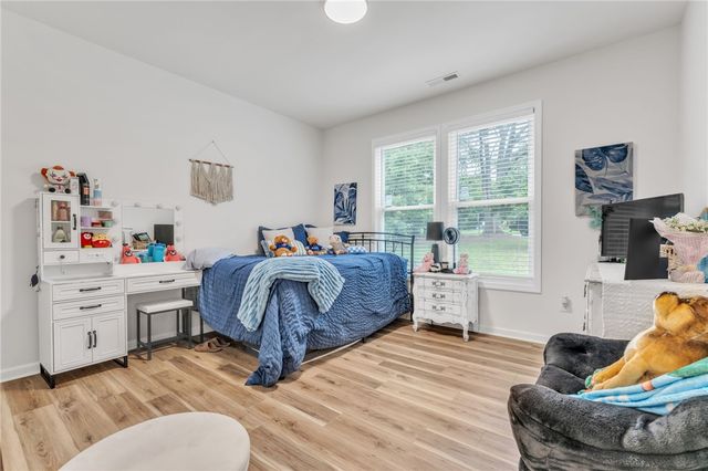 404 Burrell Street, Pendleton, SC 29670