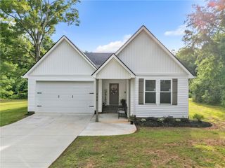 404 Burrell Street, Pendleton, SC 29670