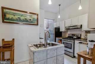 902 WESTMINSTER ST NW, Washington, DC 20001