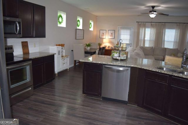 51 Robin Road, Adairsville, GA 30103