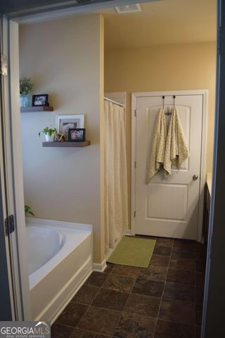 51 Robin Road, Adairsville, GA 30103