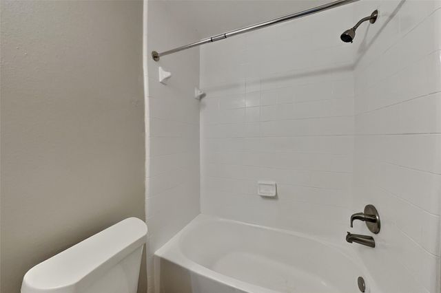 19530 Rocky Bank Drive, Tomball, TX 77375