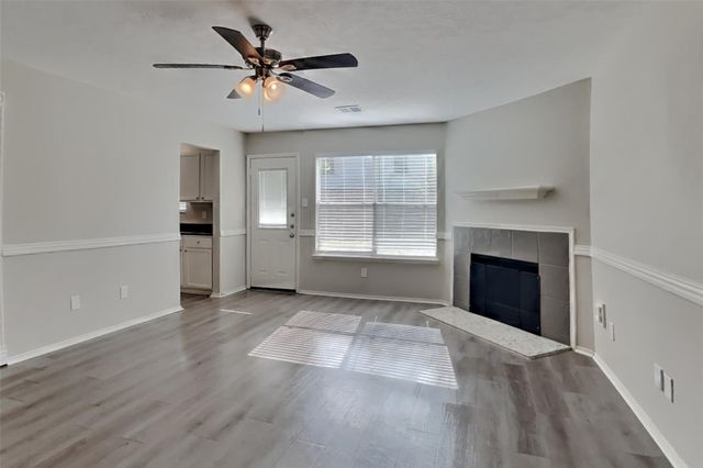19530 Rocky Bank Drive, Tomball, TX 77375