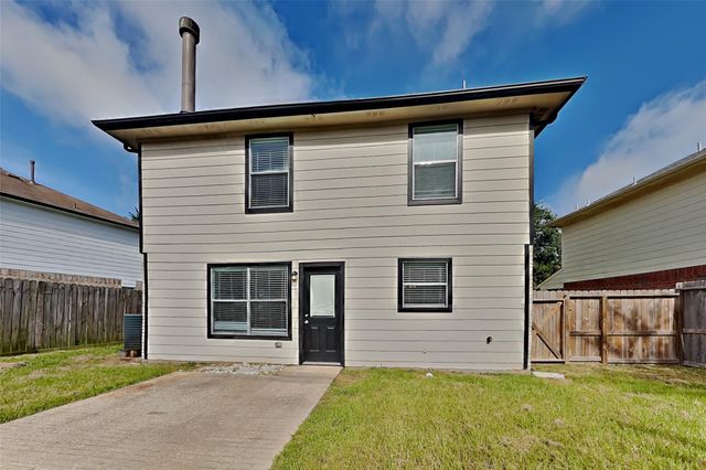 19530 Rocky Bank Drive, Tomball, TX 77375