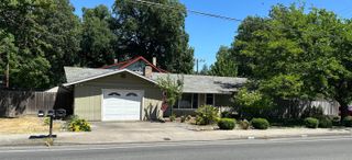 1205 NW Highland Avenue, Grants Pass, OR 97526