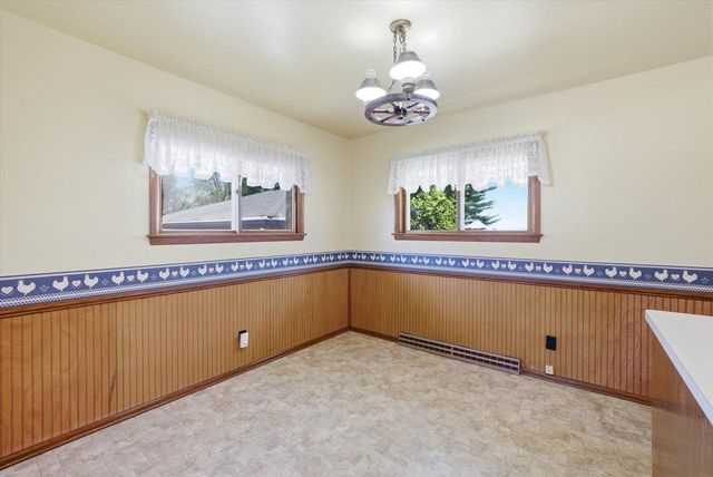 1402 State Highway 60, Jackson, WI 53012