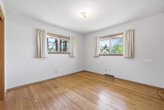 1402 State Highway 60, Jackson, WI 53012