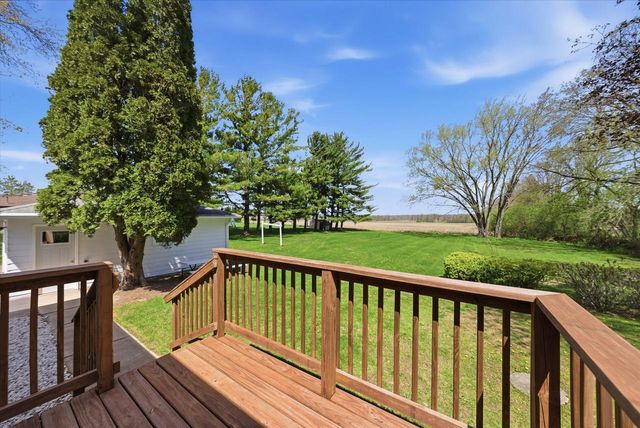 1402 State Highway 60, Jackson, WI 53012