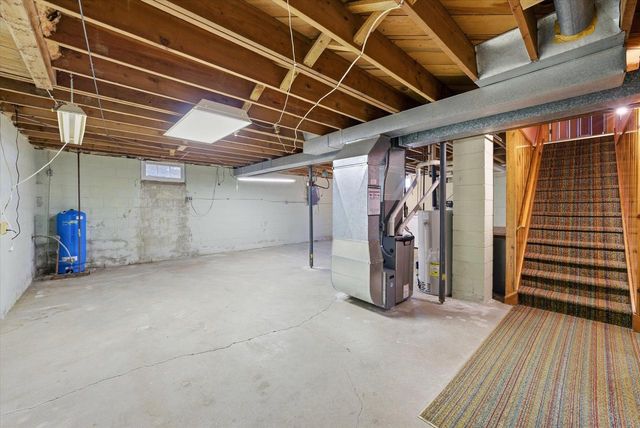 1402 State Highway 60, Jackson, WI 53012