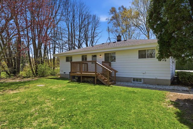 1402 State Highway 60, Jackson, WI 53012