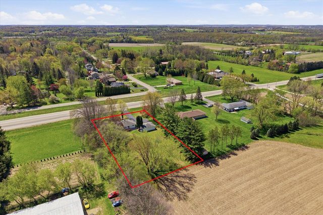 1402 State Highway 60, Jackson, WI 53012